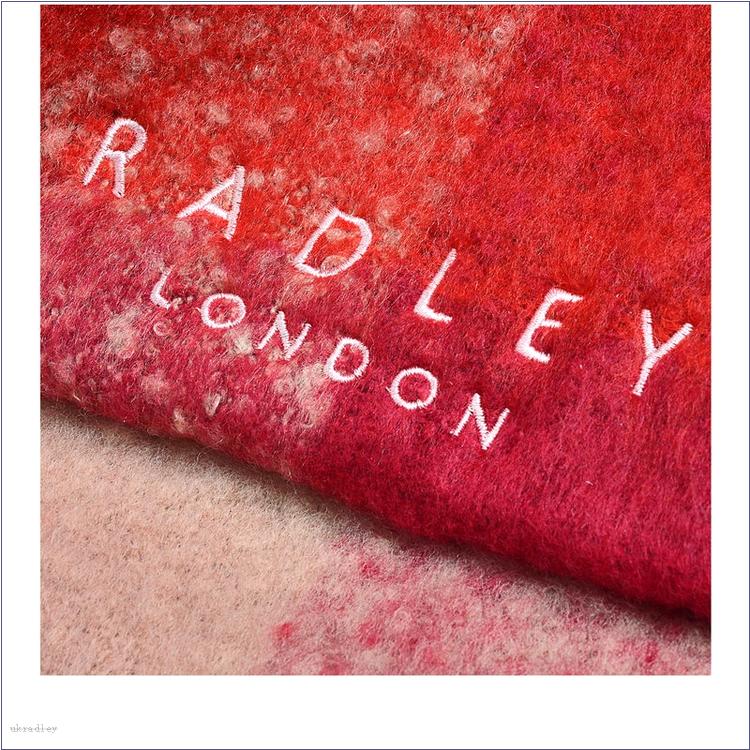  BAGRadleyUK Fluffy Check, Scarf