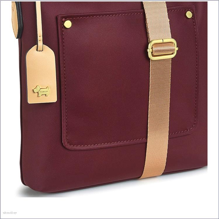  BAGRadleyUK Patch Pocket, Small Zip-Top Cross Body