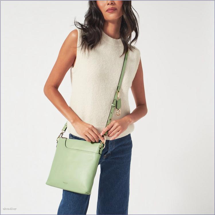  BAGRadleyUK Pockets 2.0, Medium Zip-Top Cross Body